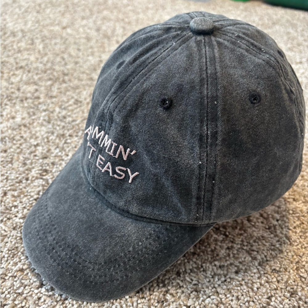 Mommin’ Ain’t Easy Charcoal Women's Cap with Pink Embroidery - Picture 4 of 6